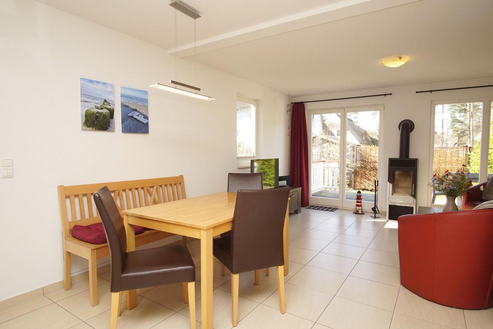 Ferienhaus Wellenlaeufer Haus - Sauna, Terrasse, Garten Glowe Dış mekan fotoğraf