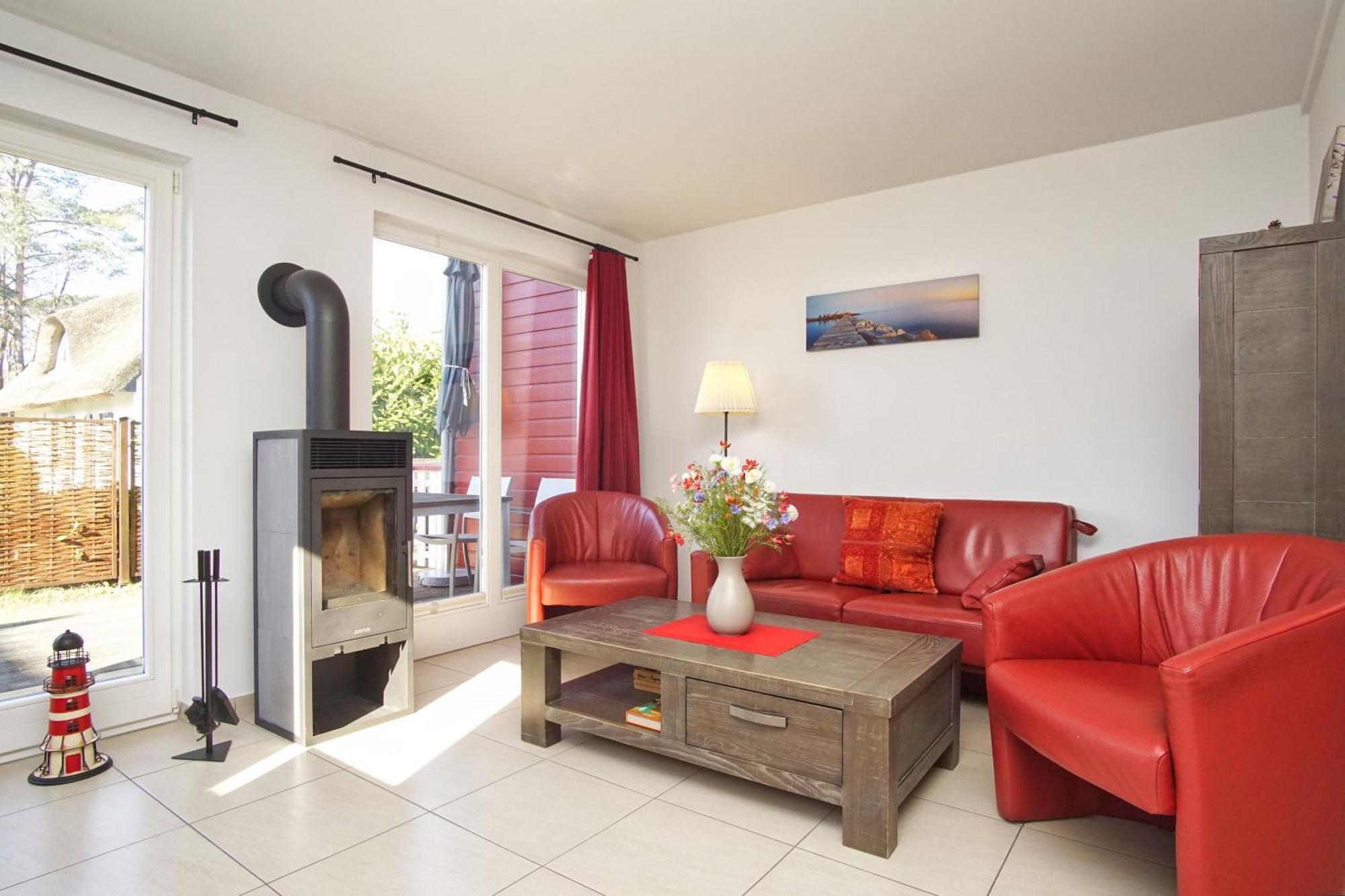 Ferienhaus Wellenlaeufer Haus - Sauna, Terrasse, Garten Glowe Dış mekan fotoğraf